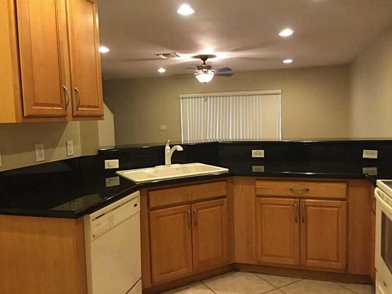 LYONS INDUSTRIAL PARK 71- - Residential Lease