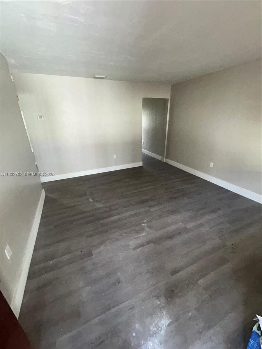 WOODMERE SUB - Residential Lease