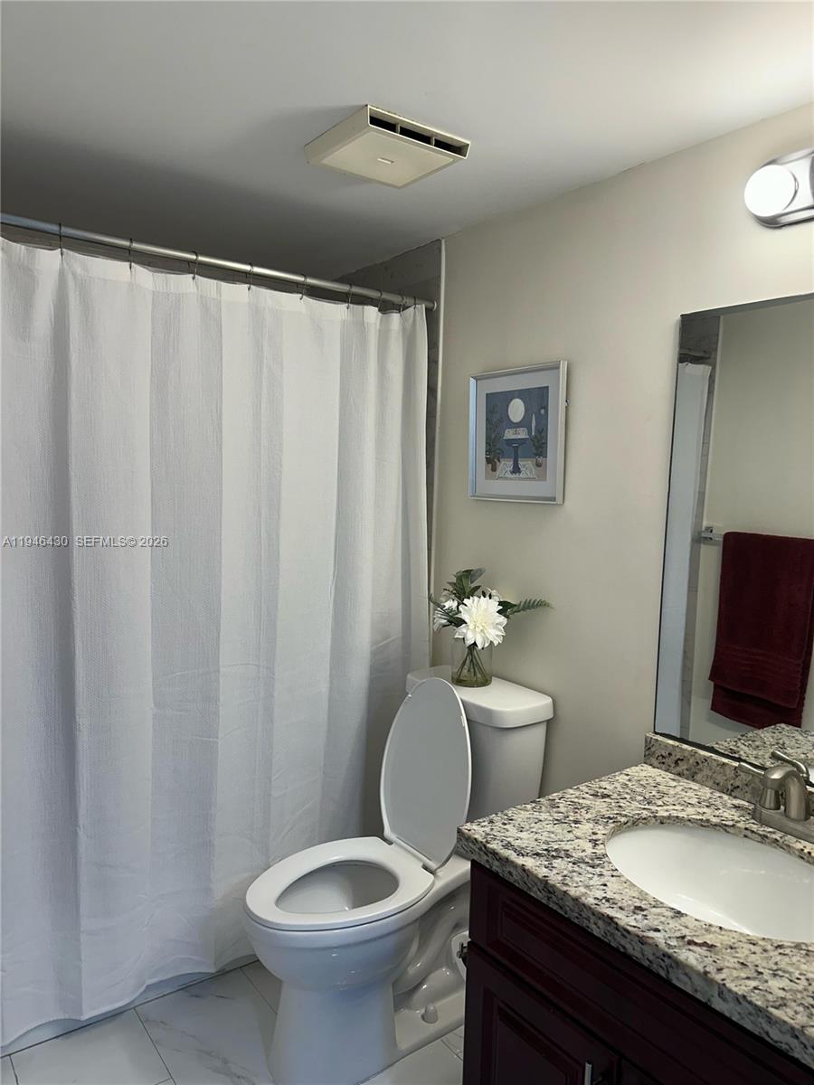 CYPRESS BEND CONDOMINIUM - Residential