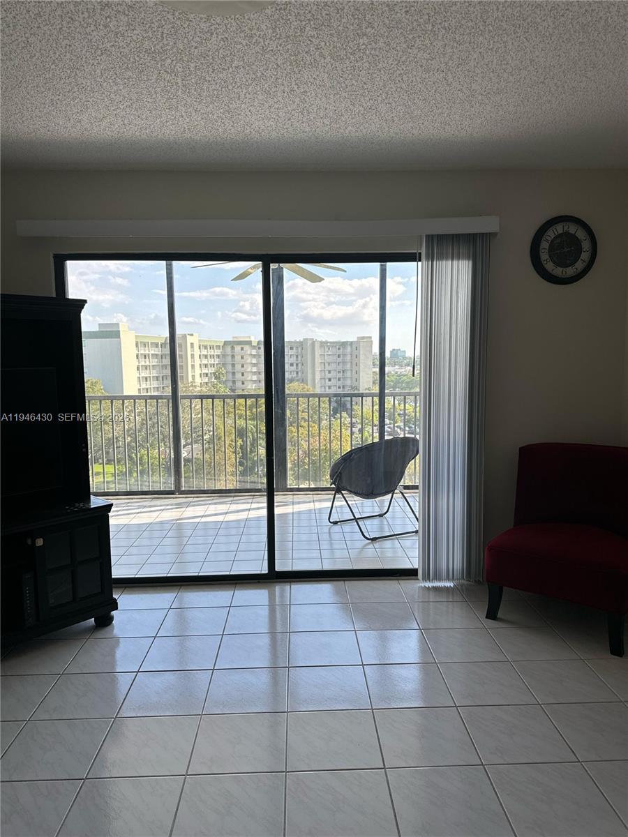CYPRESS BEND CONDOMINIUM - Residential