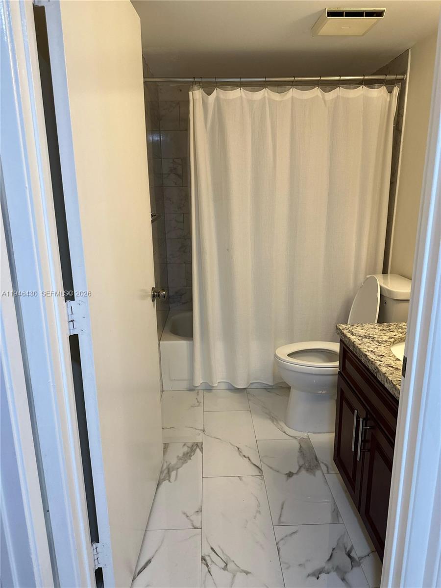 CYPRESS BEND CONDOMINIUM - Residential