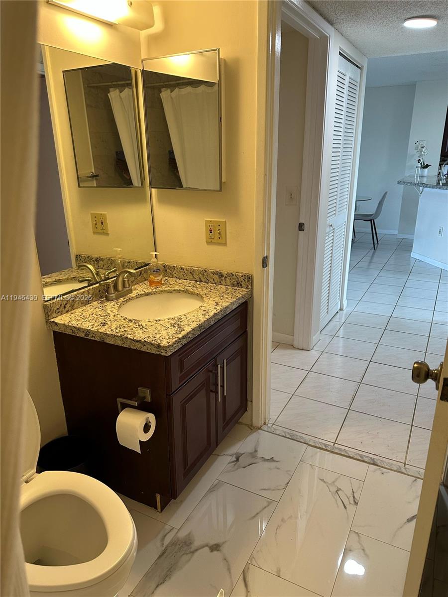 CYPRESS BEND CONDOMINIUM - Residential