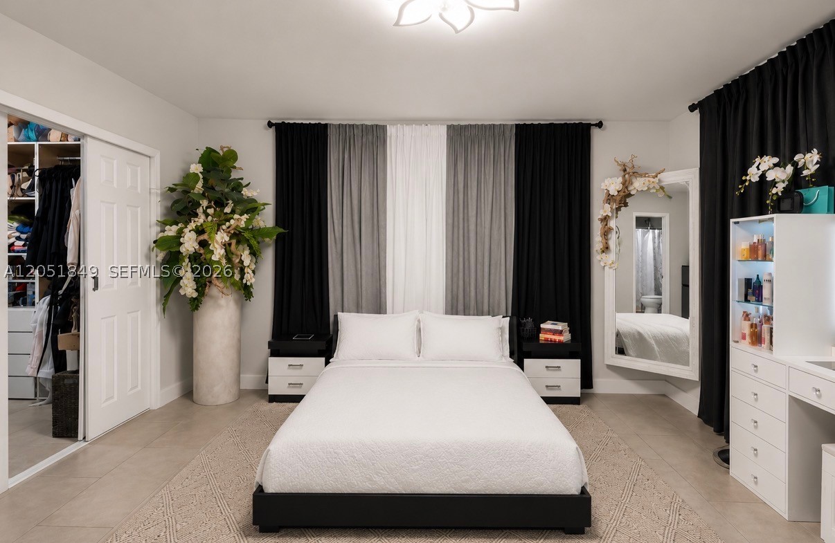 GOLDEN HIGHLANDS EST - Residential