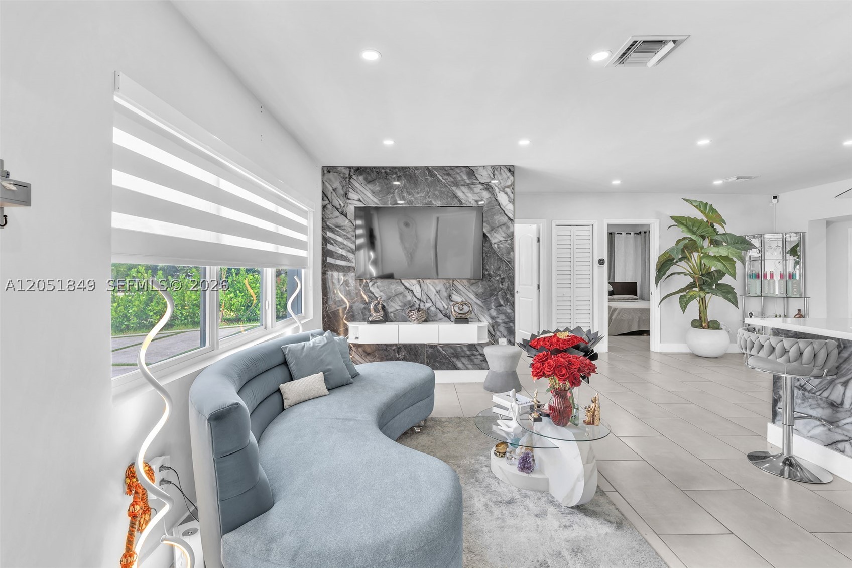 GOLDEN HIGHLANDS EST - Residential