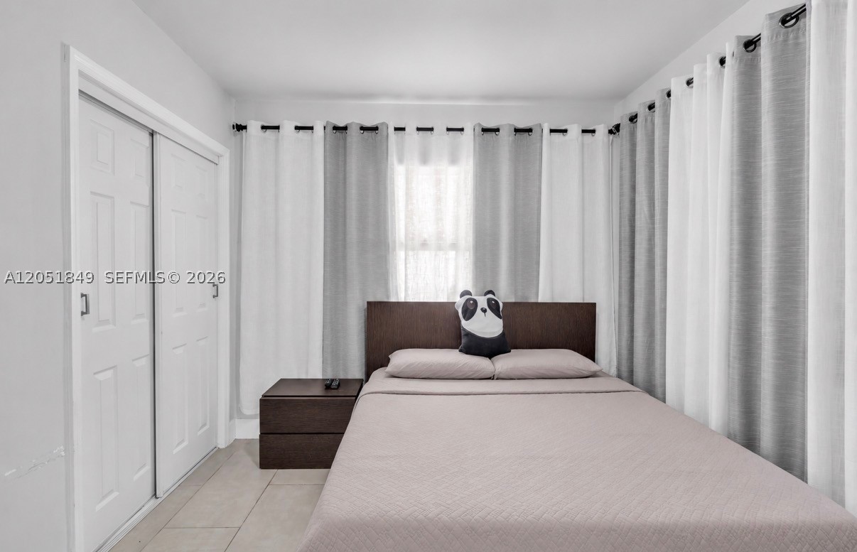 GOLDEN HIGHLANDS EST - Residential