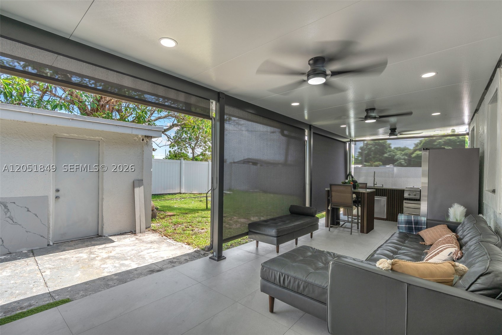 GOLDEN HIGHLANDS EST - Residential