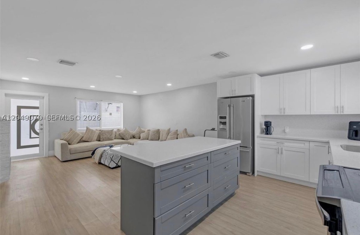HIALEAH 9TH ADDN - Residential Income