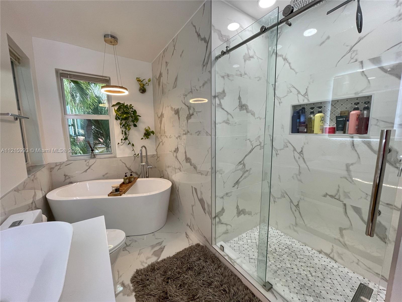 WESTLAKE VILLAGE PLAT - Residential Lease