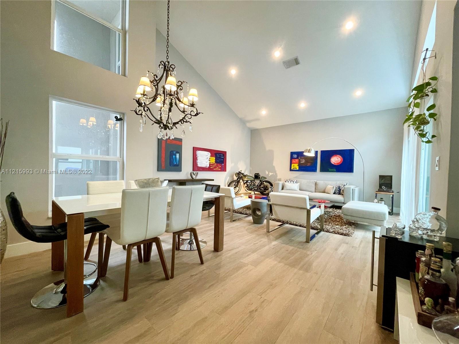 WESTLAKE VILLAGE PLAT - Residential Lease