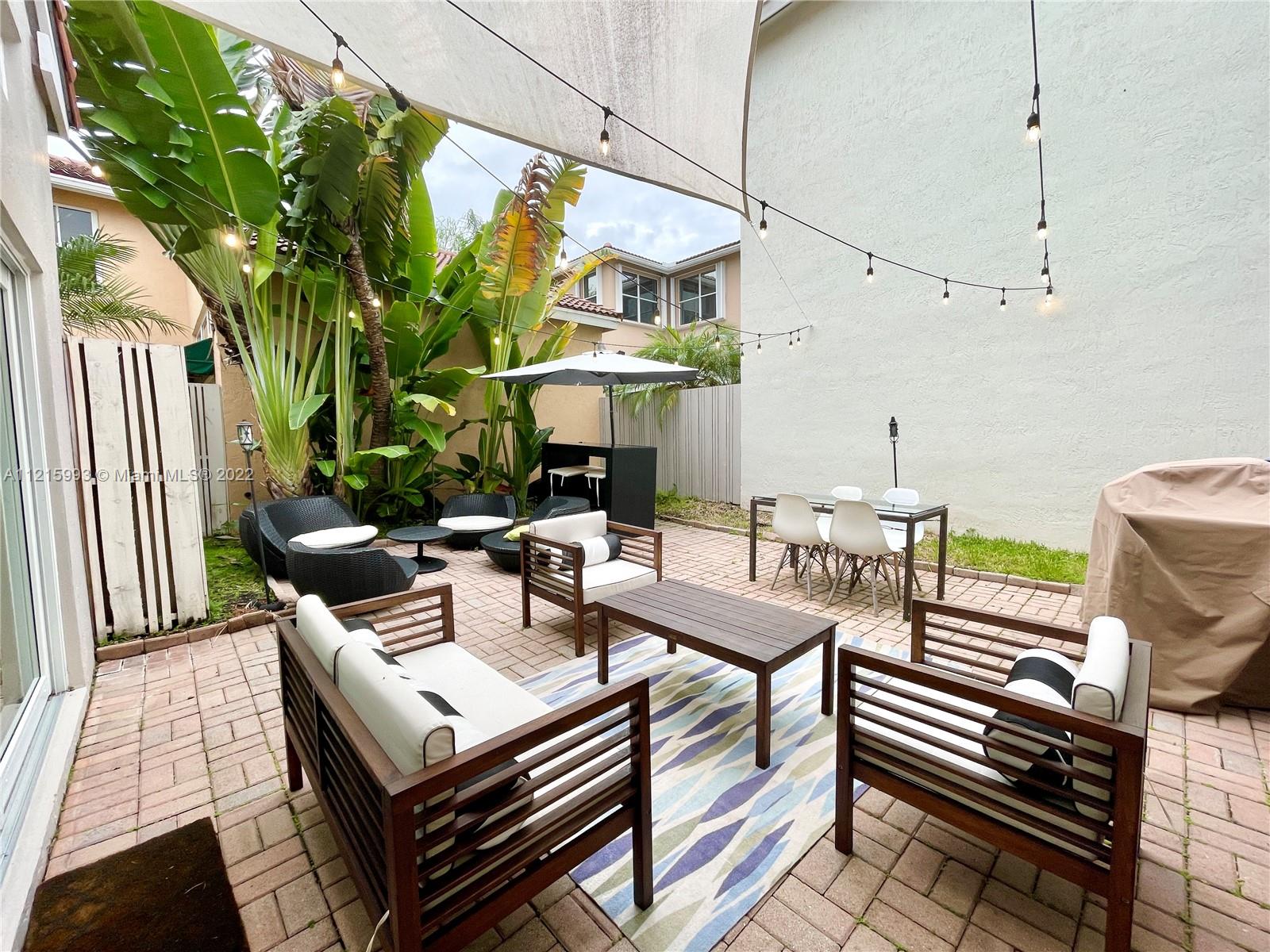 WESTLAKE VILLAGE PLAT - Residential Lease