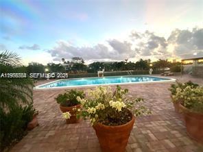 OCEAN VIEW TOWERS CONDO - Residential
