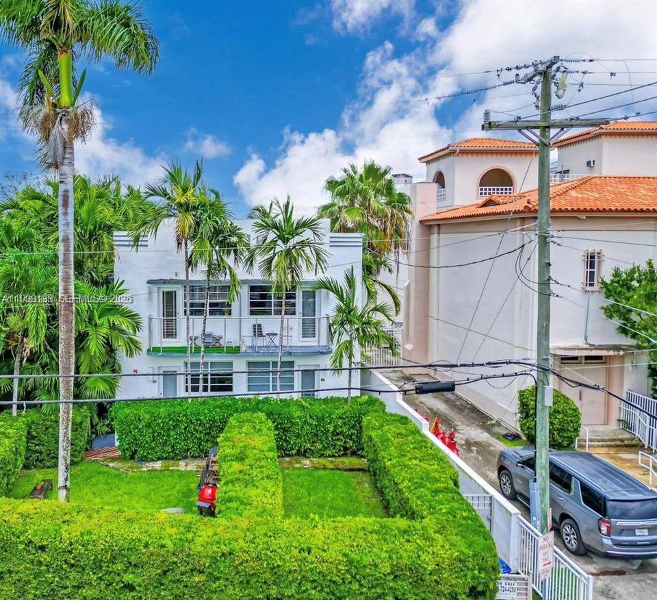 THE WATERCLUB CONDO - Residential