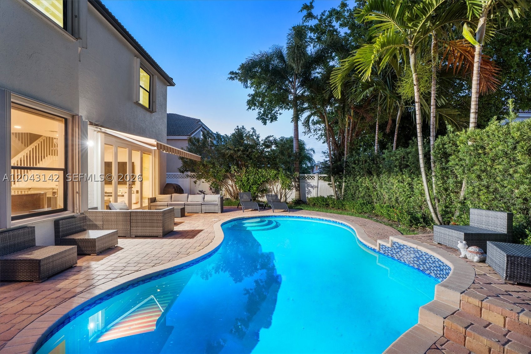 RIVIERA ISLES II - Residential