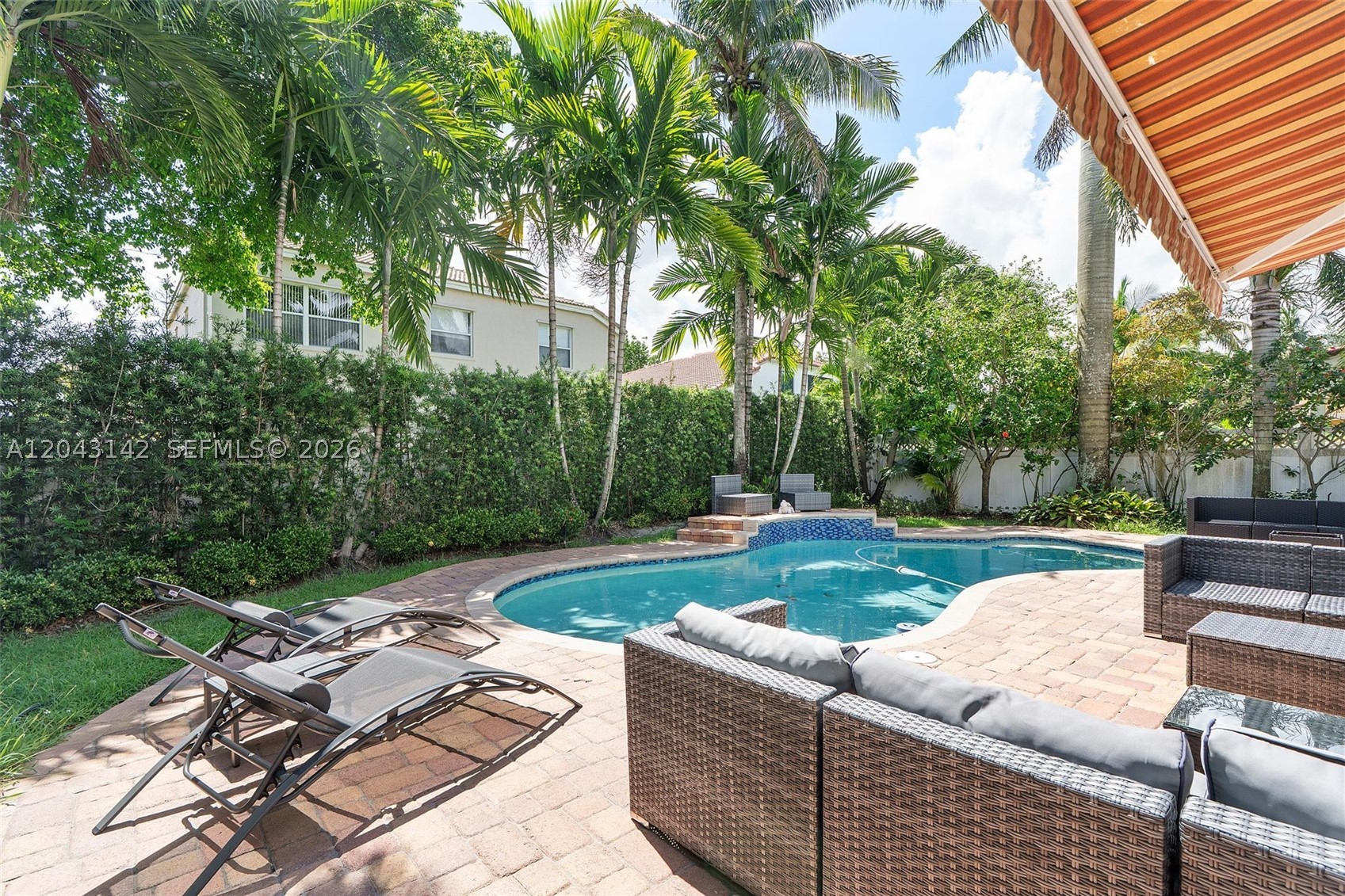 RIVIERA ISLES II - Residential