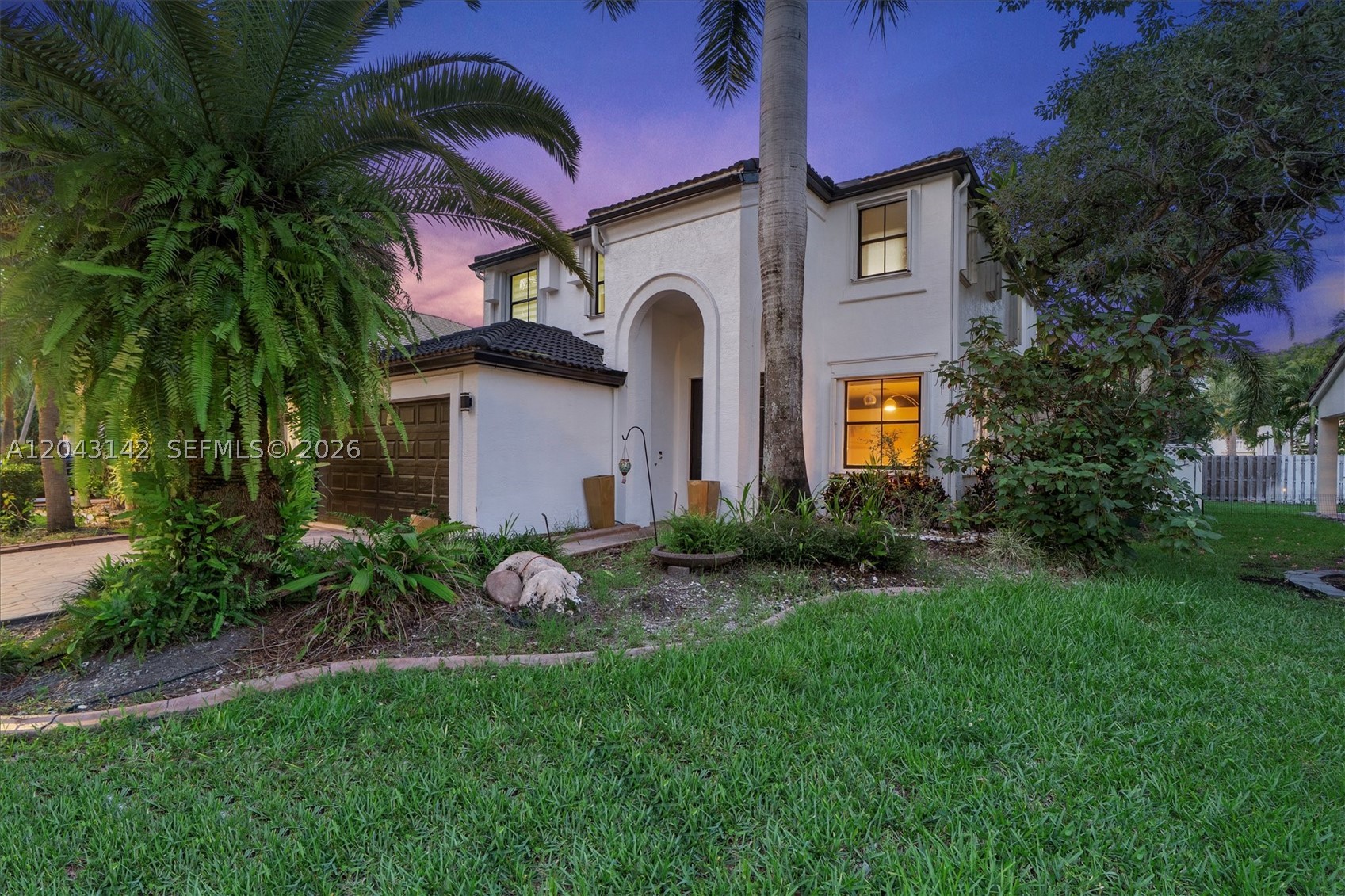 RIVIERA ISLES II - Residential