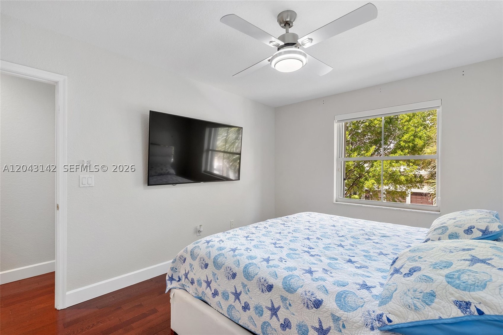 RIVIERA ISLES II - Residential