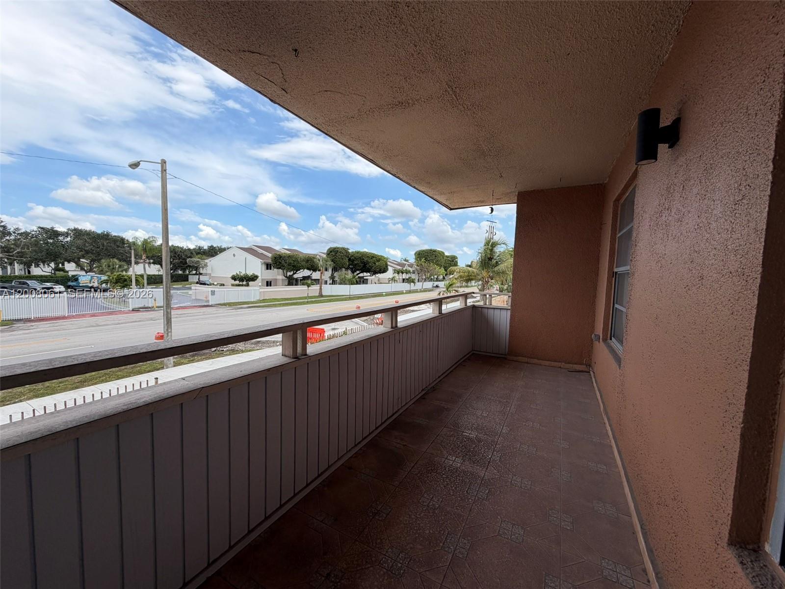 LAKEVIEW GARDENS AT MIAMI - Residential
