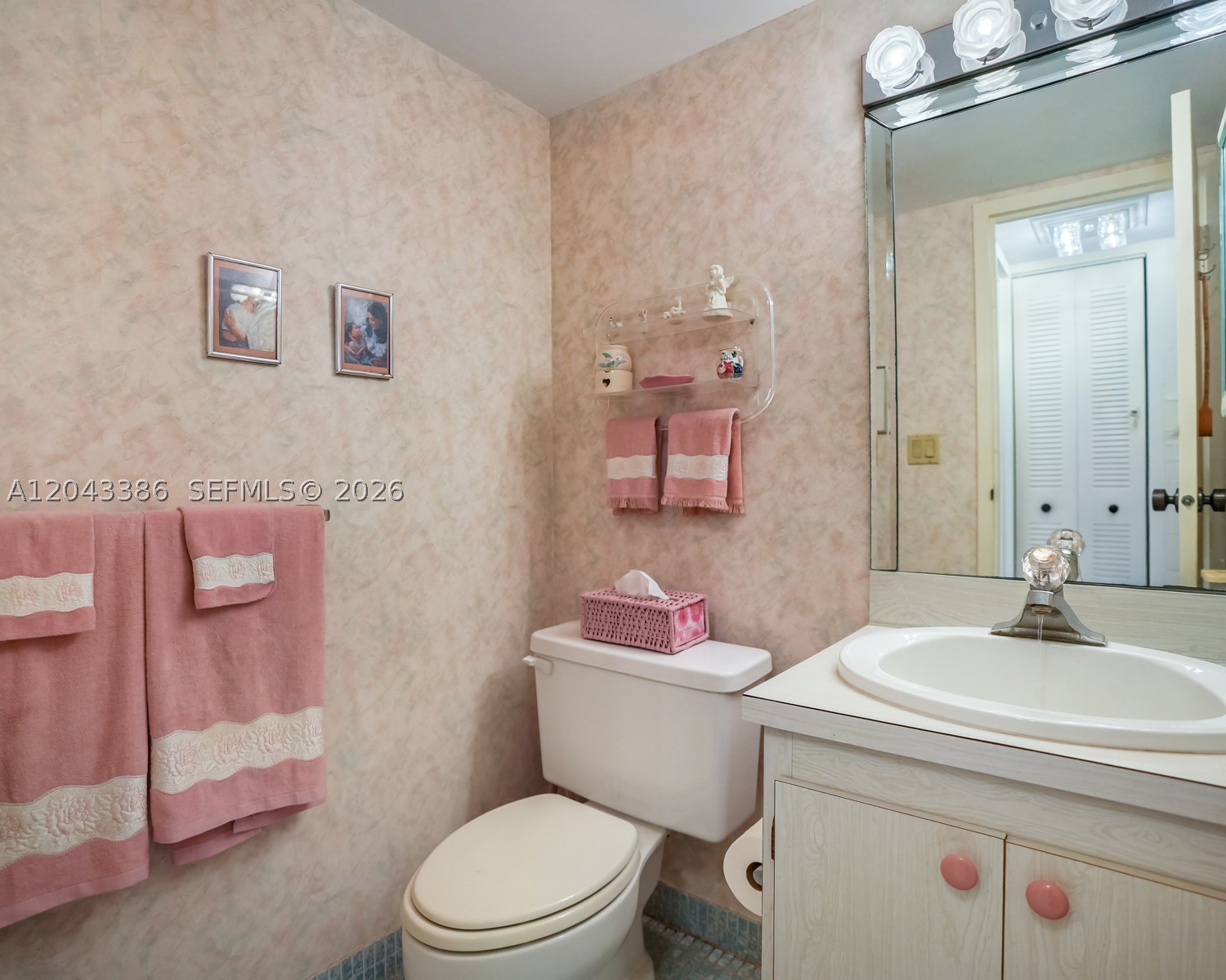 ARLEN HOUSE EAST CONDO - Residential