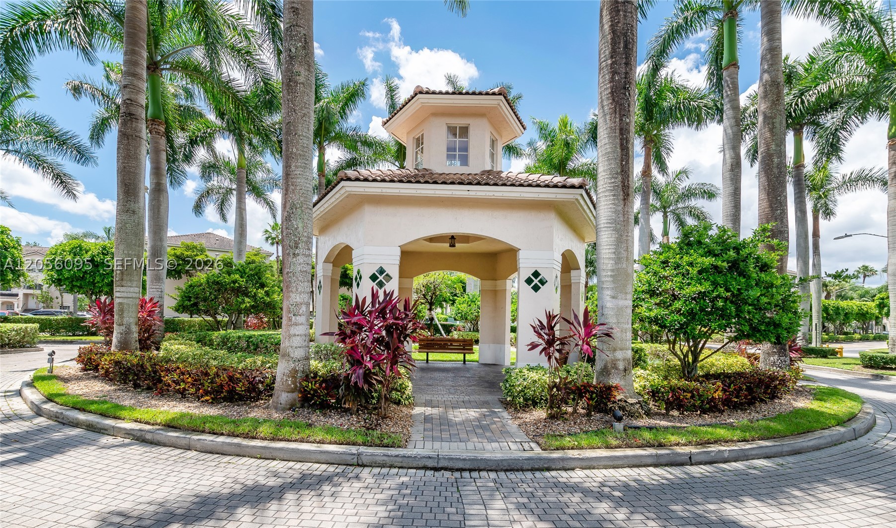 LAS BRISAS AT DORAL CONDO - Residential
