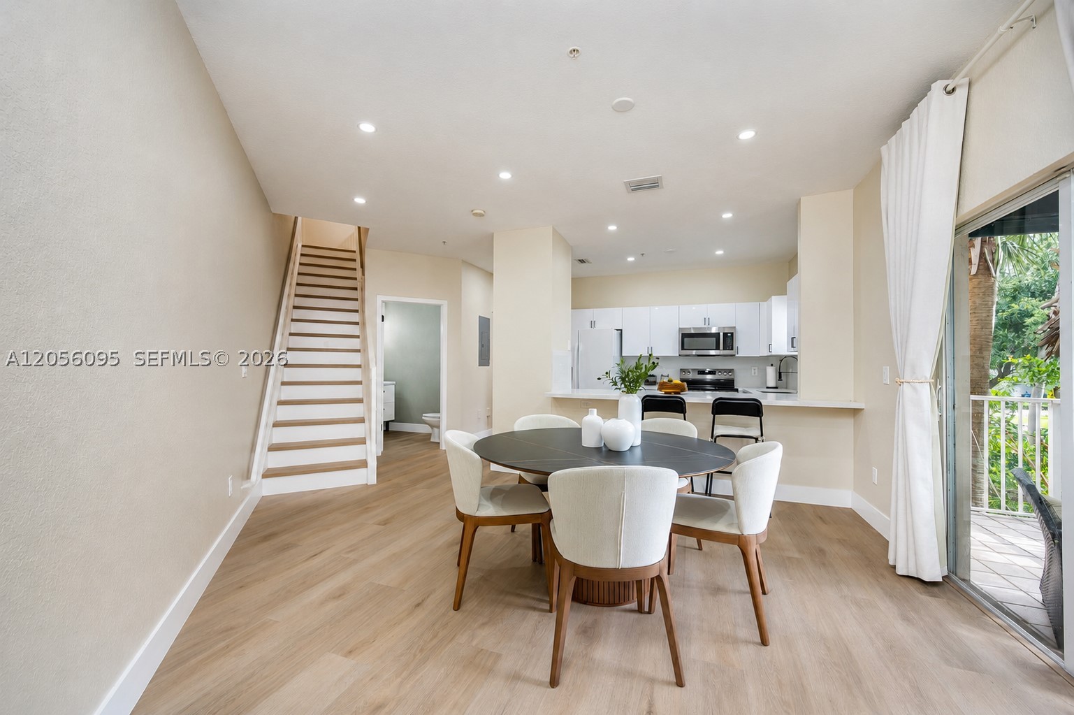 LAS BRISAS AT DORAL CONDO - Residential