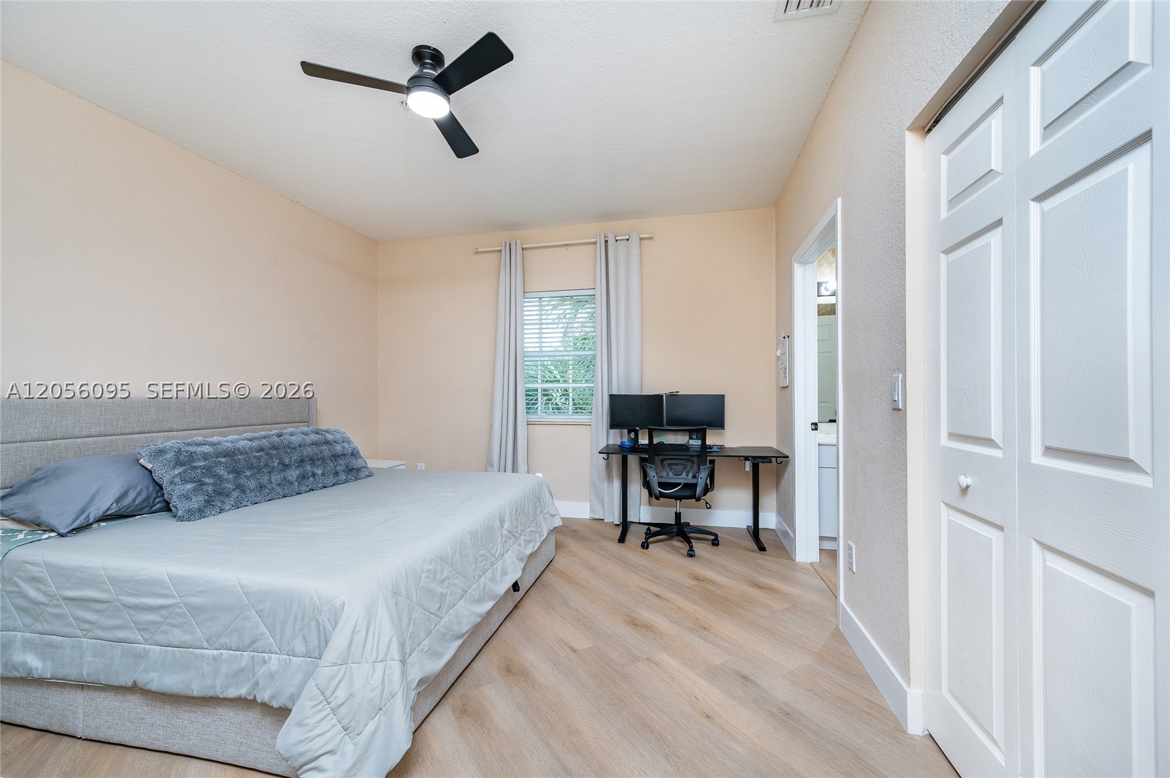 LAS BRISAS AT DORAL CONDO - Residential