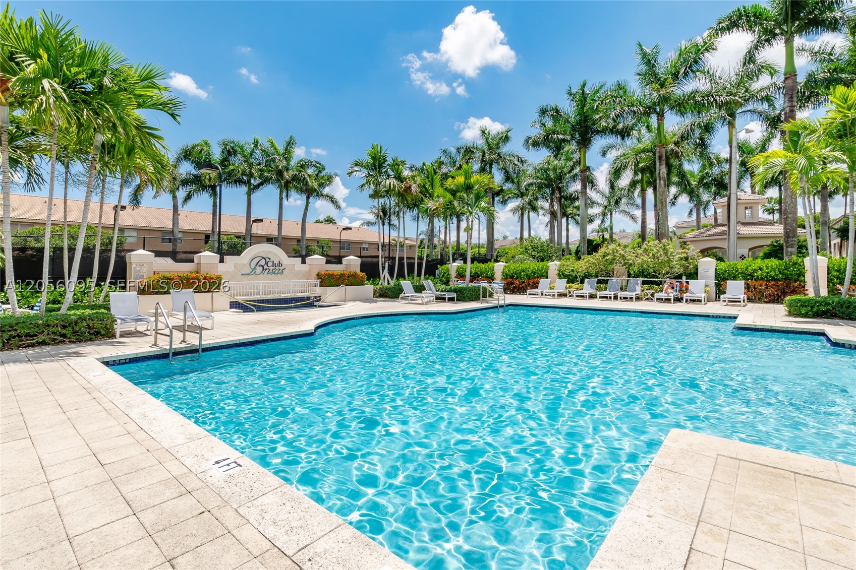 LAS BRISAS AT DORAL CONDO - Residential