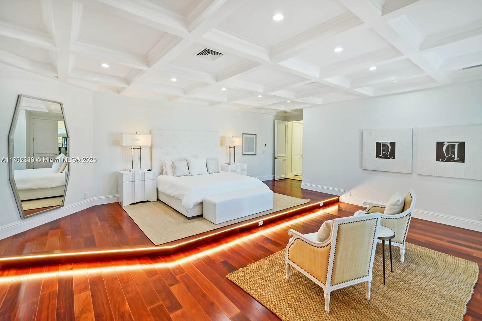 MERRITT ISLE - Residential