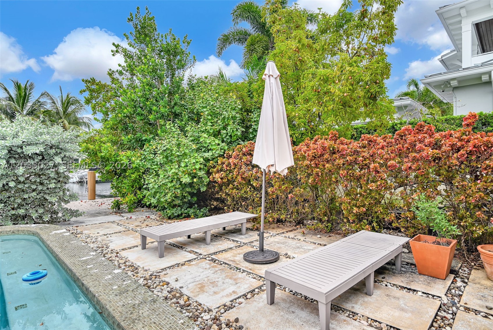 GOULD ISLAND - Residential
