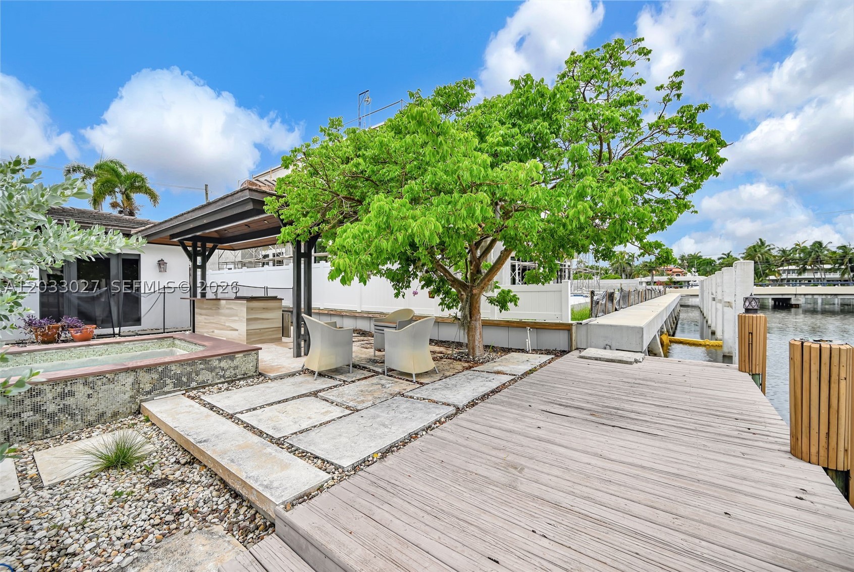 GOULD ISLAND - Residential