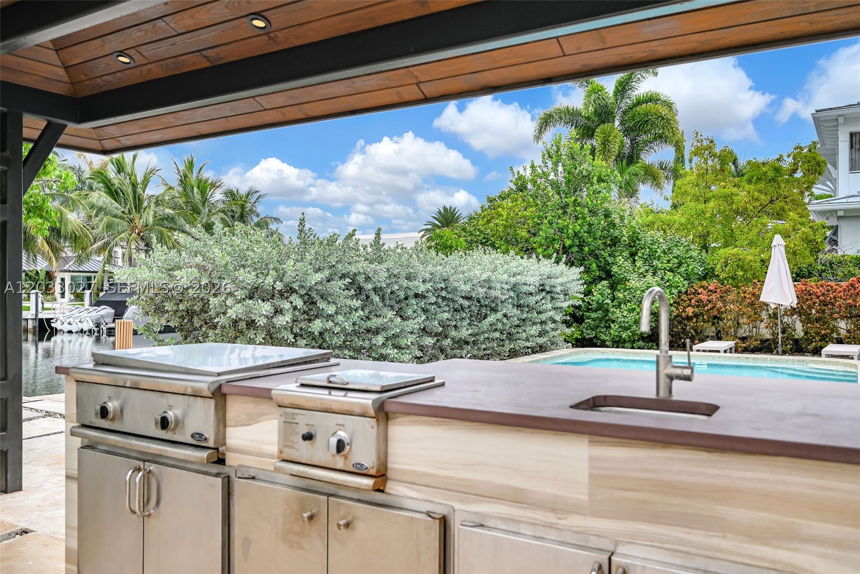 GOULD ISLAND - Residential