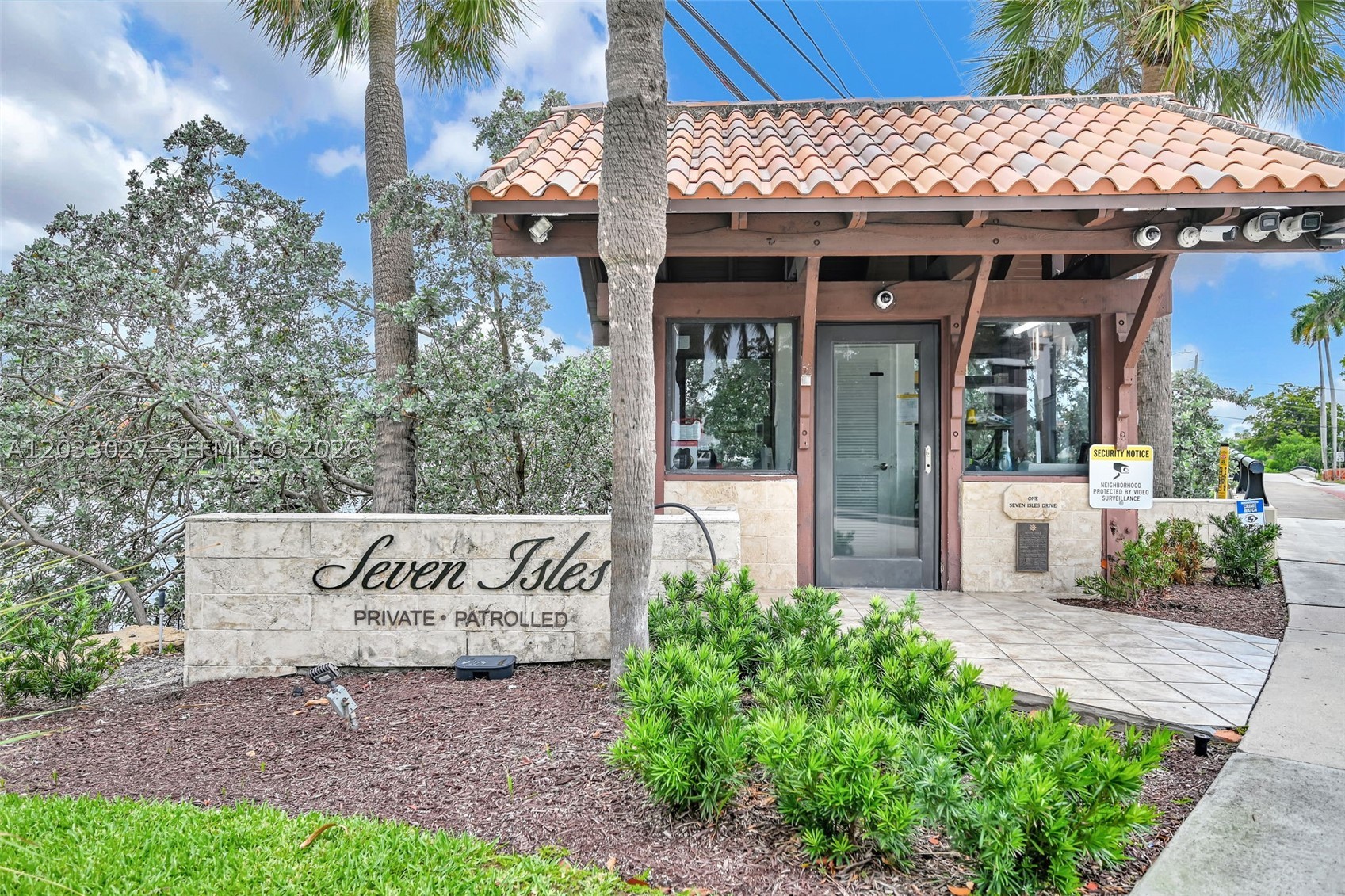 GOULD ISLAND - Residential