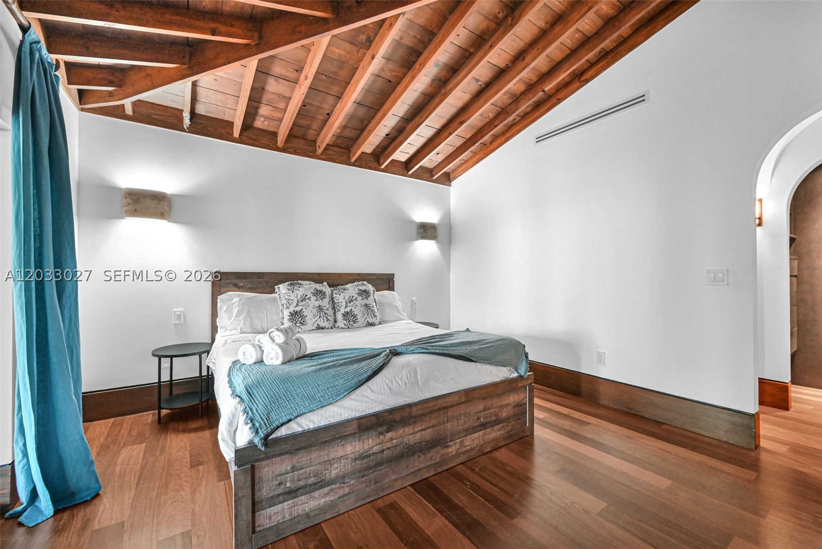 GOULD ISLAND - Residential
