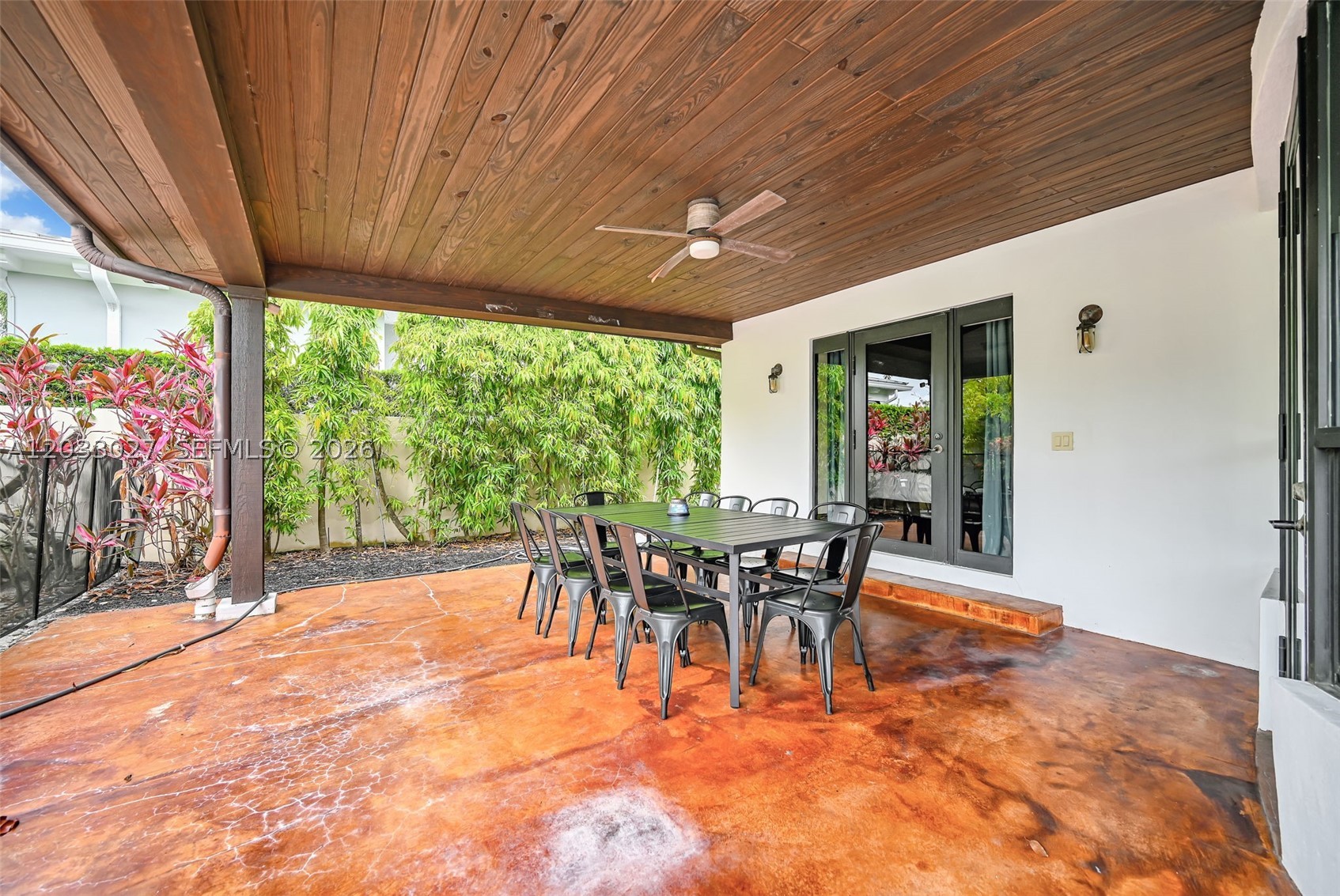 GOULD ISLAND - Residential