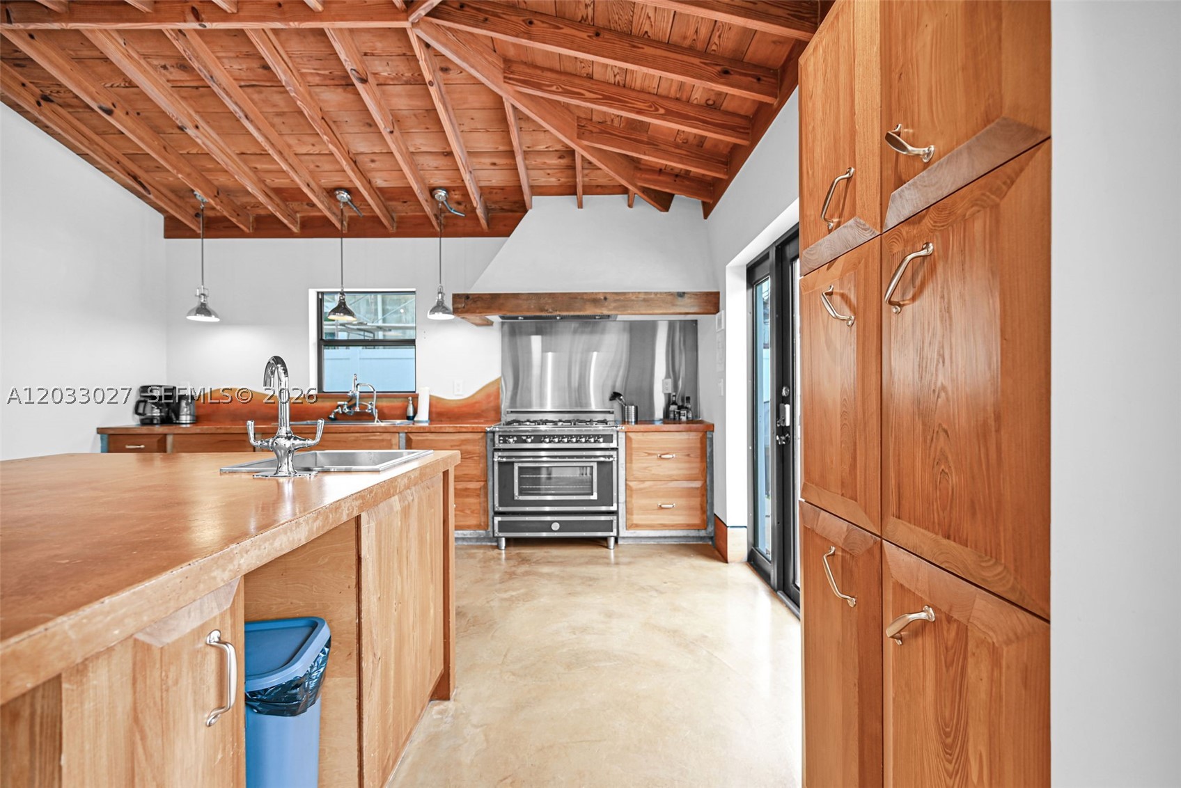 GOULD ISLAND - Residential