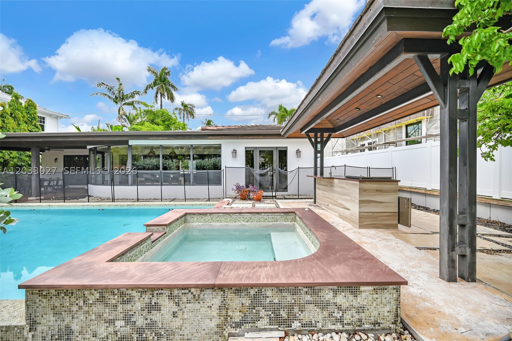 GOULD ISLAND - Residential