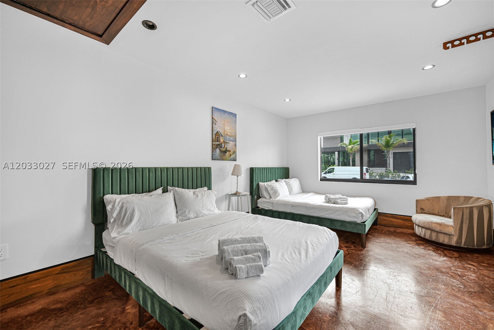 GOULD ISLAND - Residential