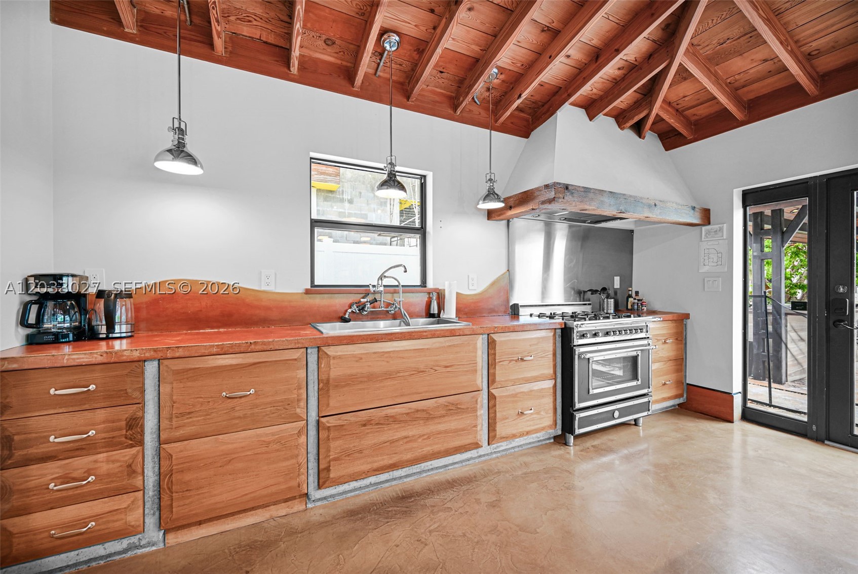 GOULD ISLAND - Residential