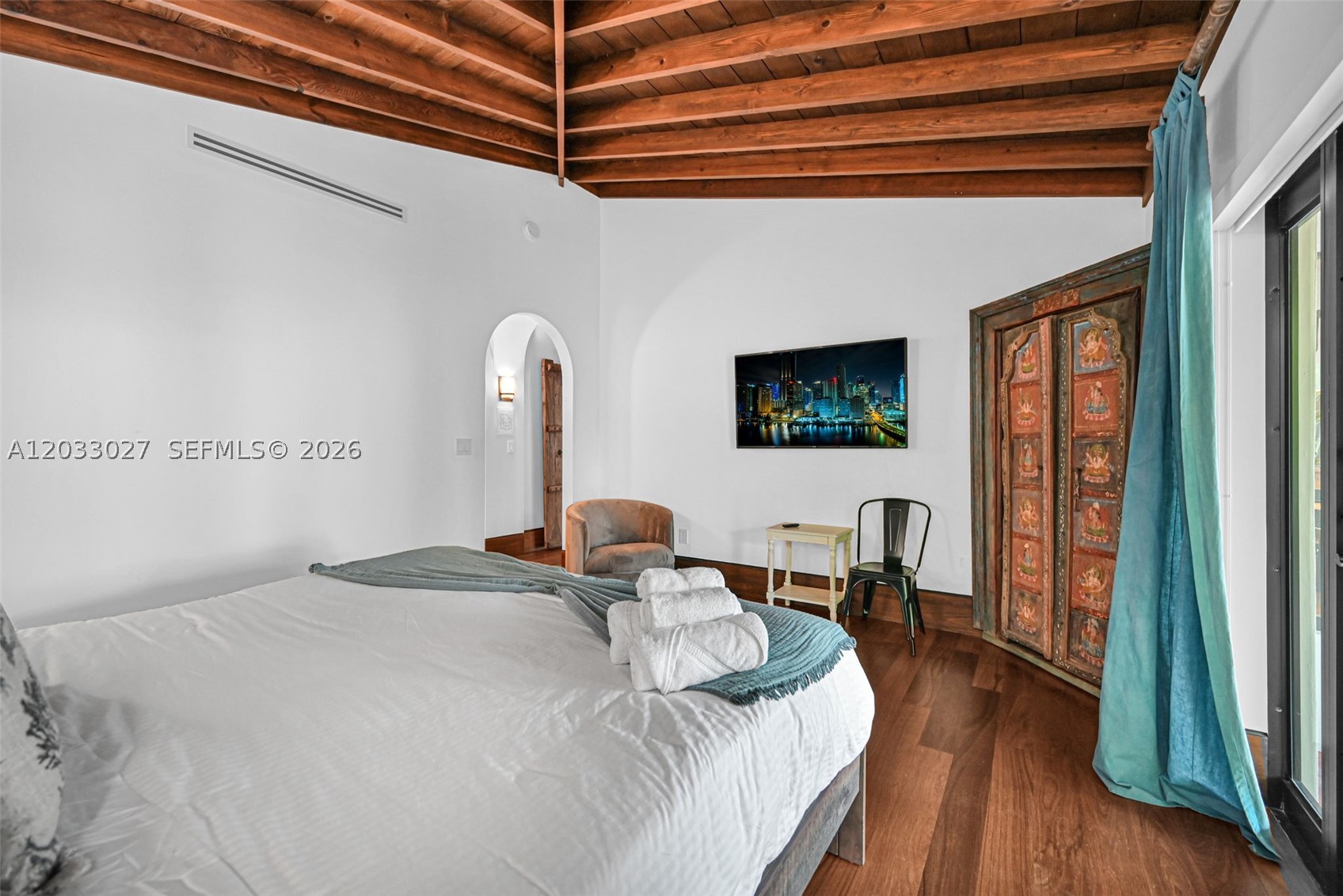 GOULD ISLAND - Residential