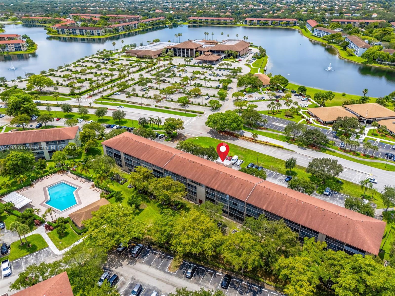 KINGSLEY AT CENTURY VILLA - Residential