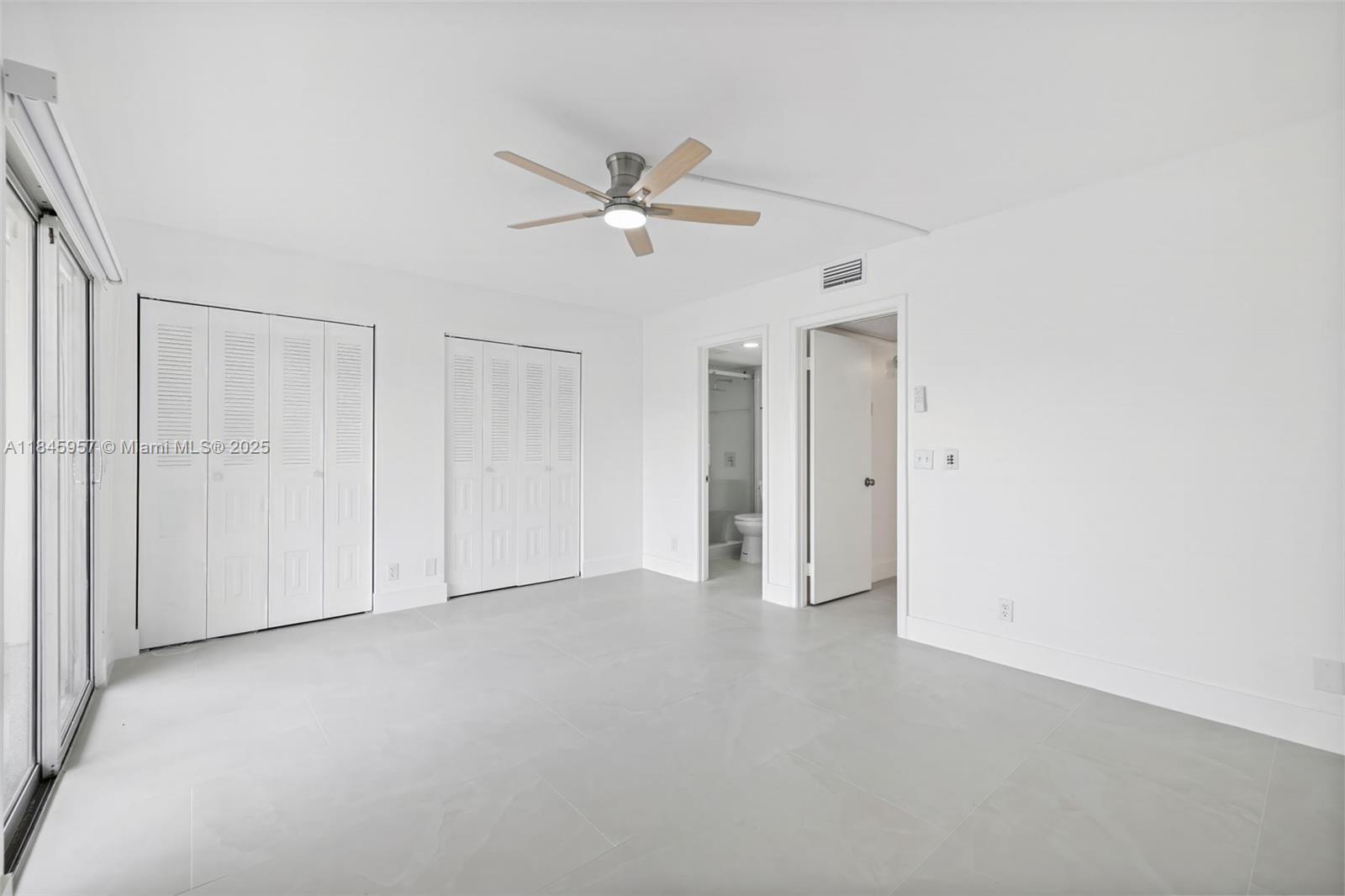 KINGSLEY AT CENTURY VILLA - Residential