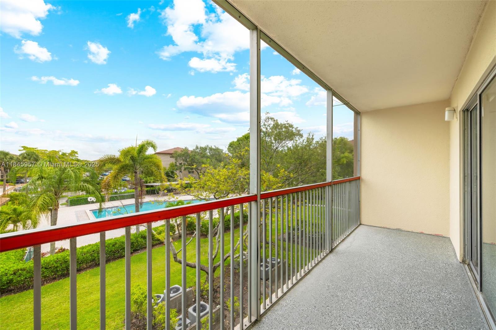 KINGSLEY AT CENTURY VILLA - Residential