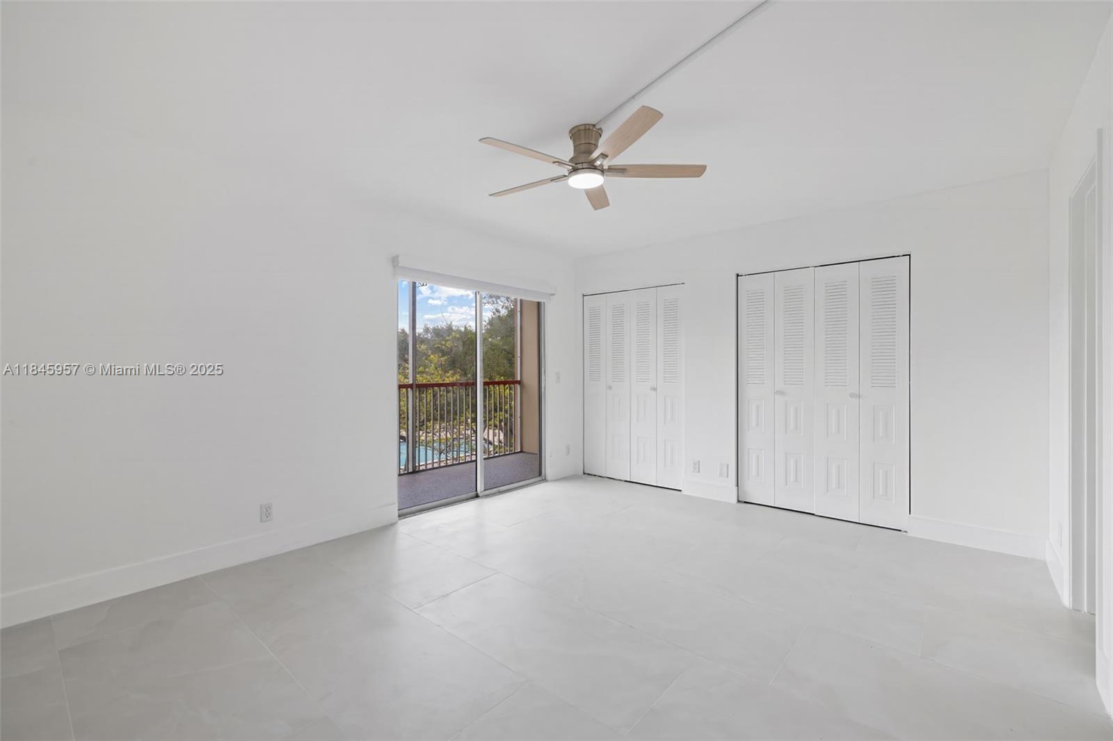 KINGSLEY AT CENTURY VILLA - Residential