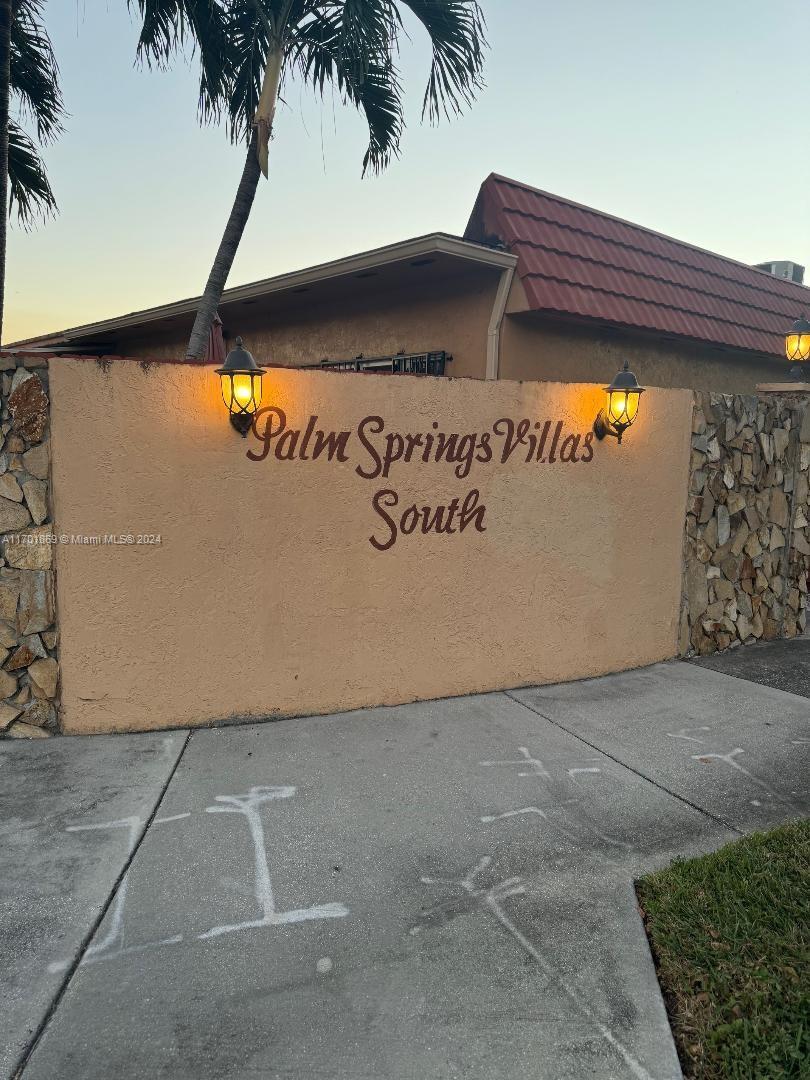 PALM SPRINGS VILLAS SOUTH - Residential Lease