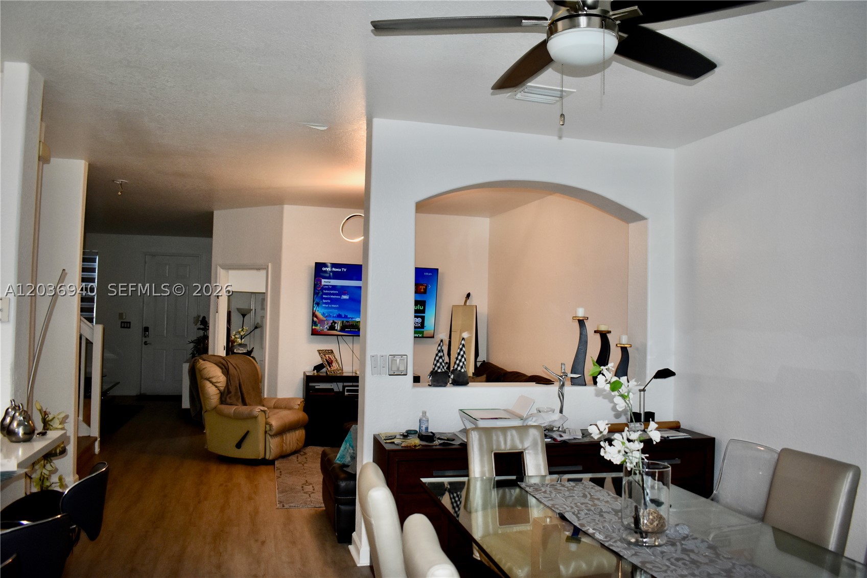 ISLANDS AT DORAL 1ST ADDN - Residential
