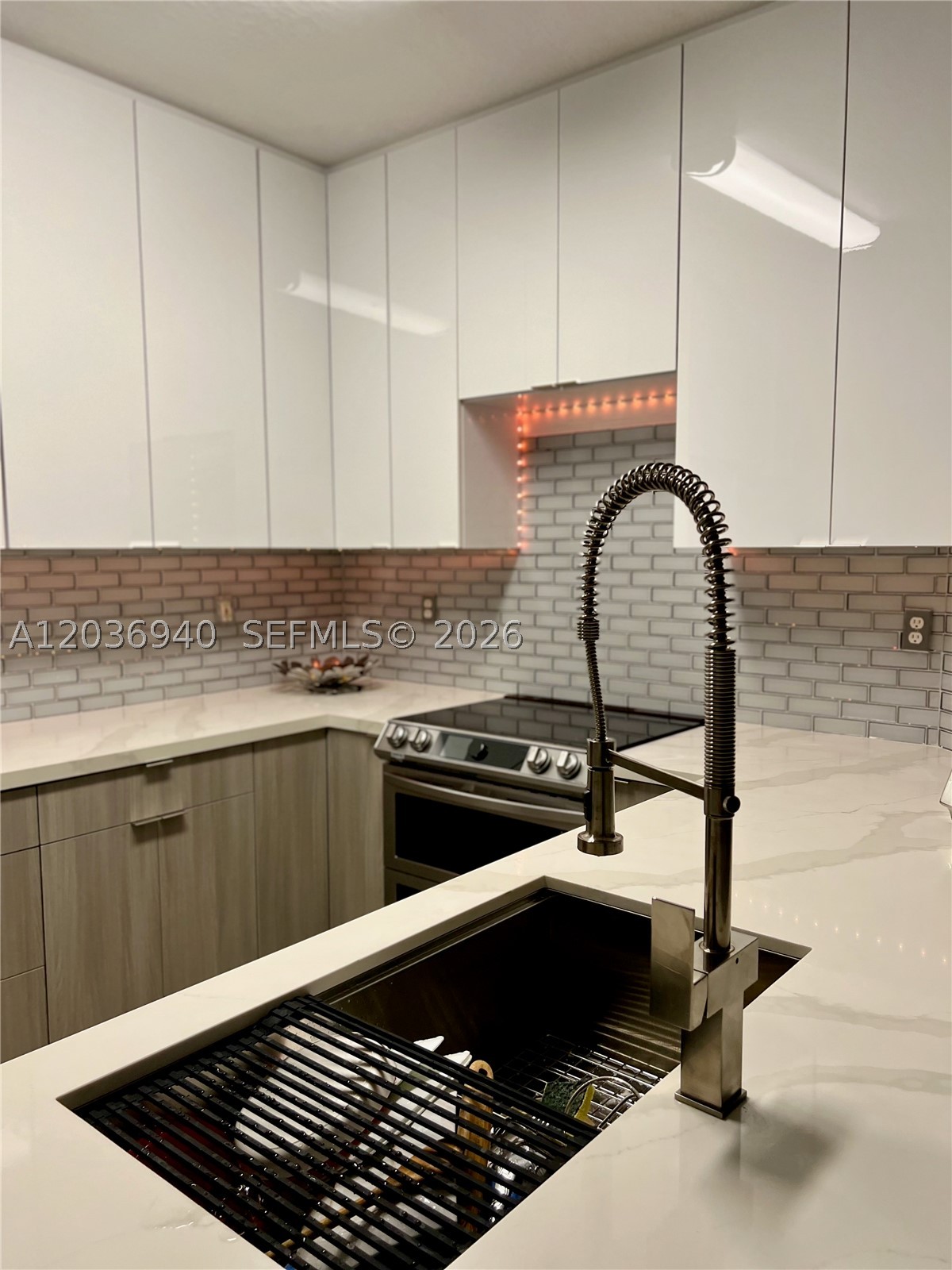 ISLANDS AT DORAL 1ST ADDN - Residential