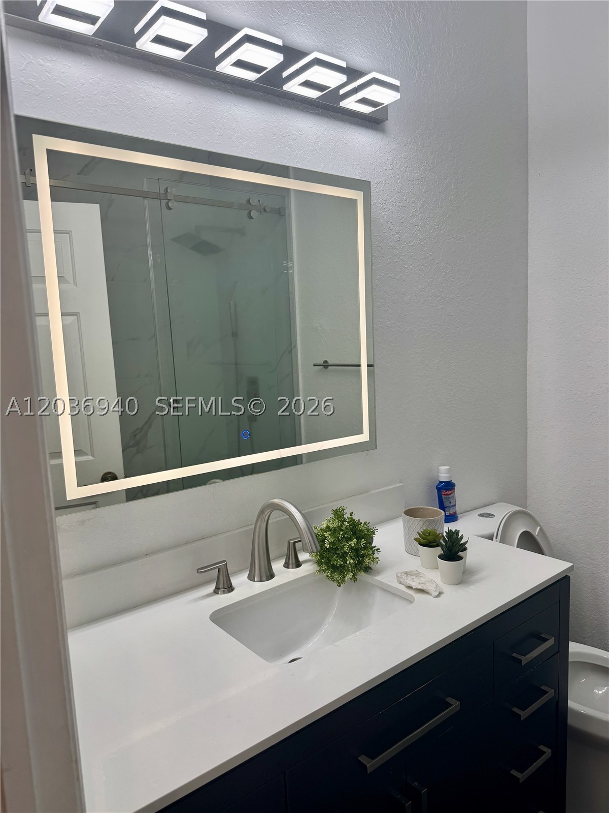 ISLANDS AT DORAL 1ST ADDN - Residential