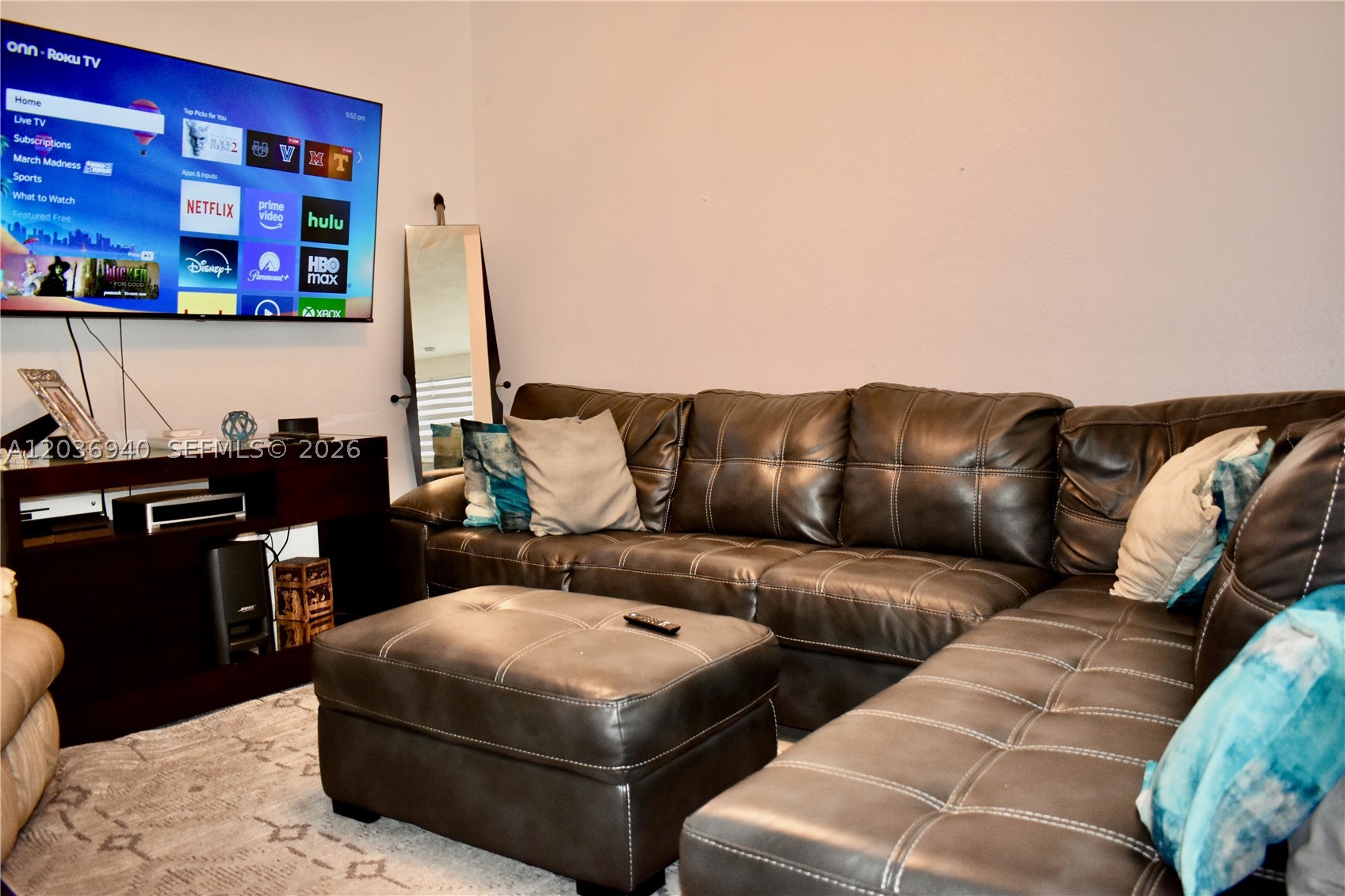 ISLANDS AT DORAL 1ST ADDN - Residential