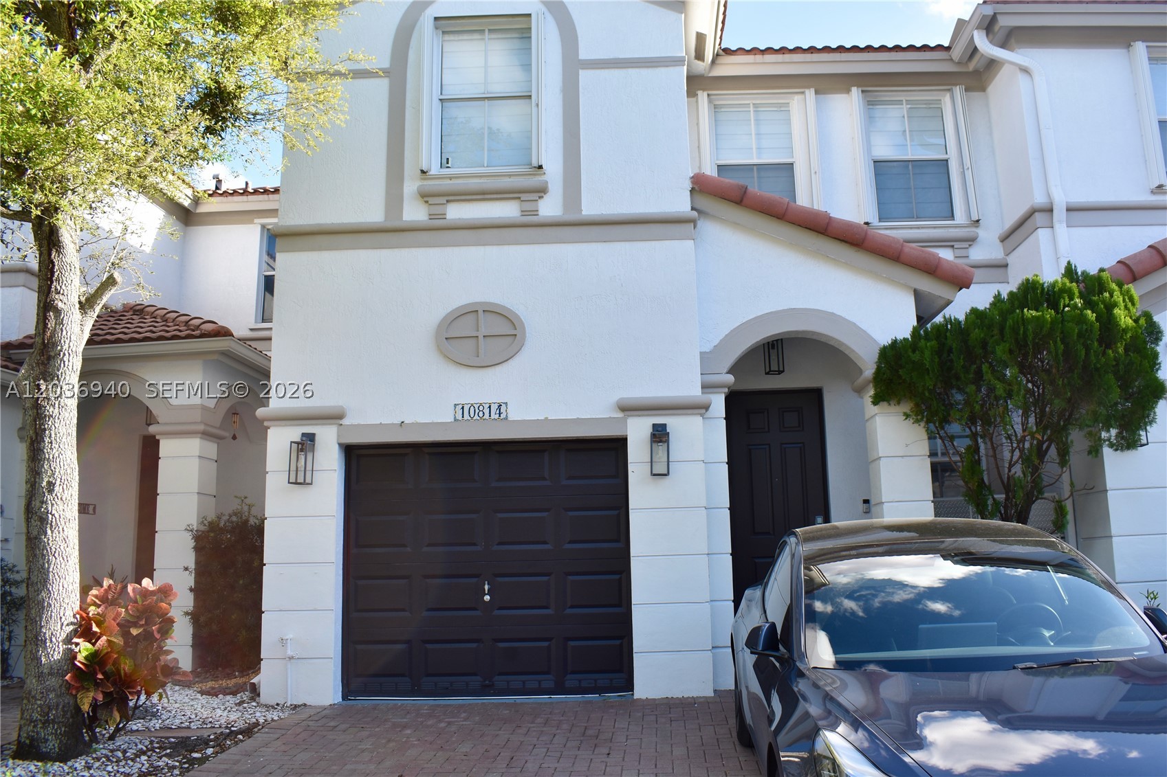 ISLANDS AT DORAL 1ST ADDN - Residential