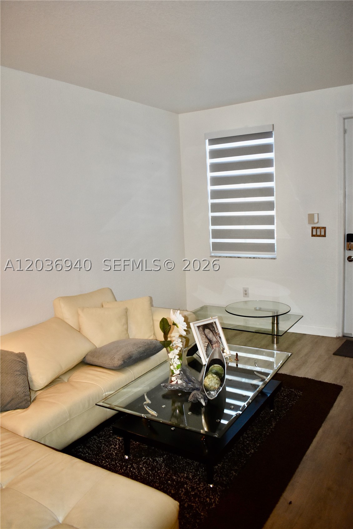 ISLANDS AT DORAL 1ST ADDN - Residential