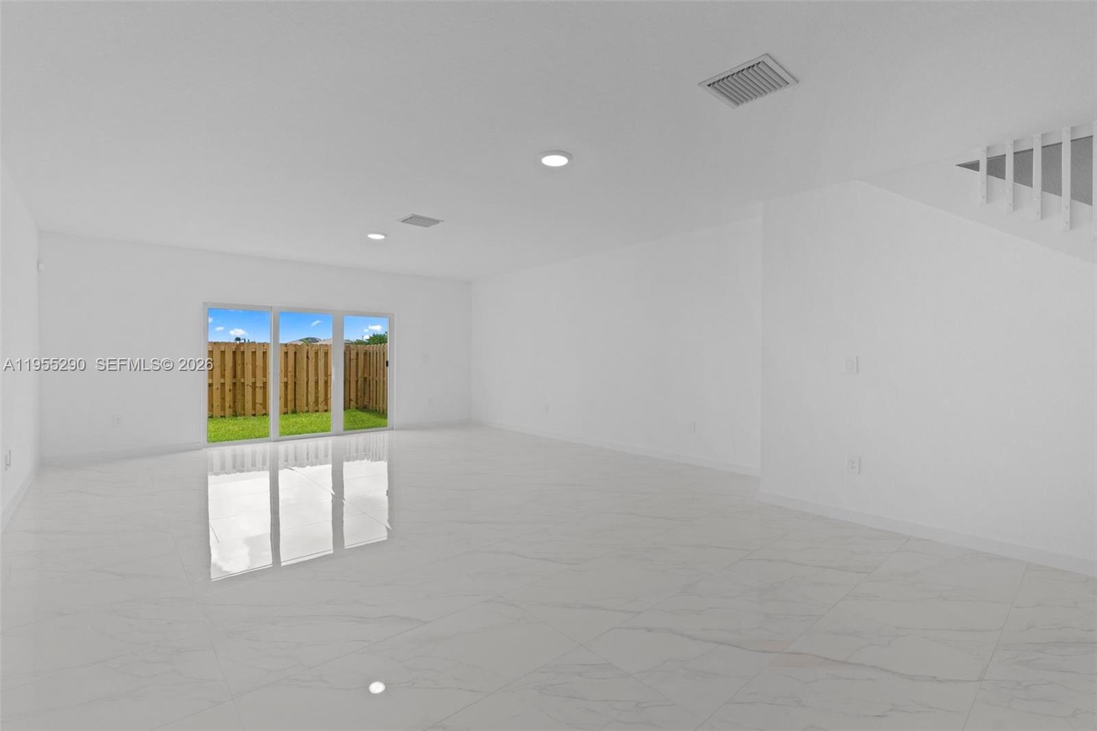 SUNRISE ESTATES - Residential